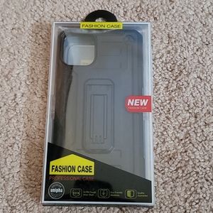 Iphone 11 pro max 6.5 inch screen